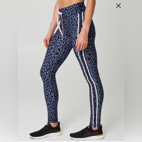 The Upside Blue Leopard Print Striped Leggings Size 10 - Picture 1 of 8